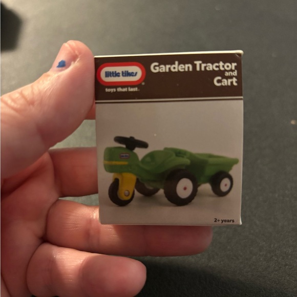 Mini Brands - Green Garden Tractor and Cart - Picture 1 of 4